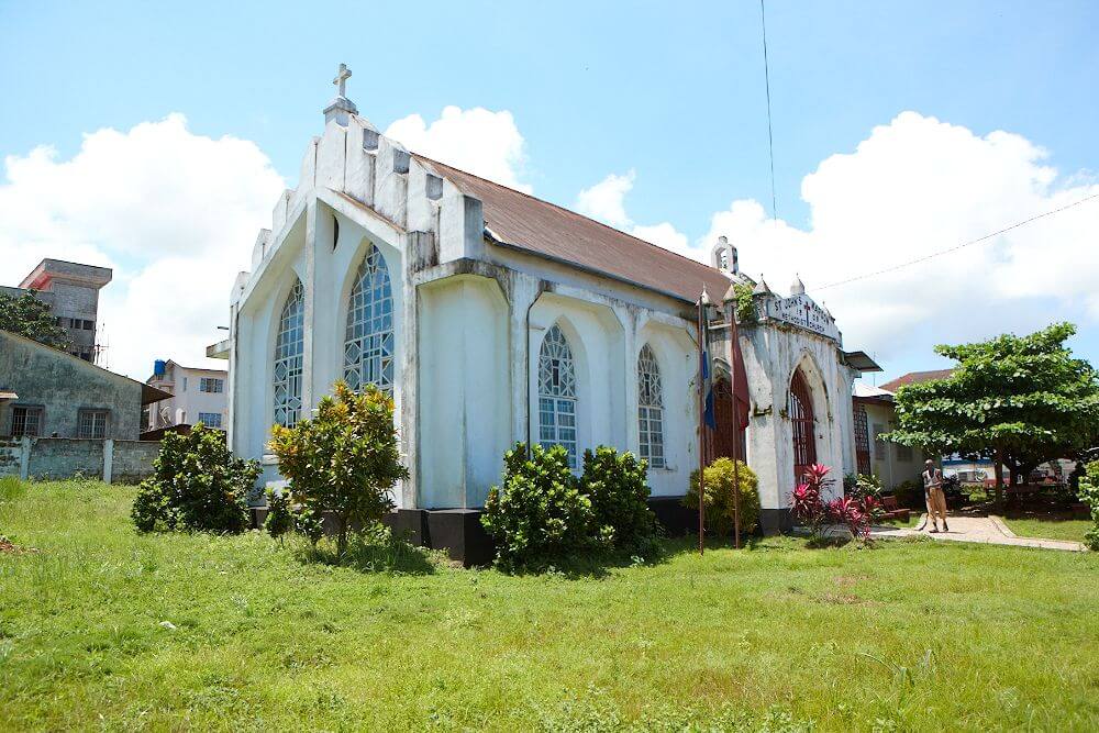 Maroon Church